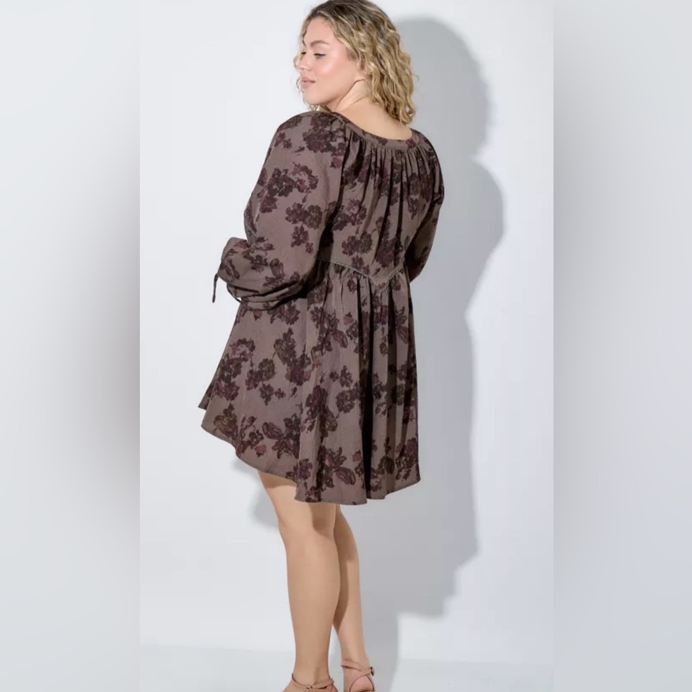 Baevely Chic Long Sleeve Floral‎ Dress in Brown